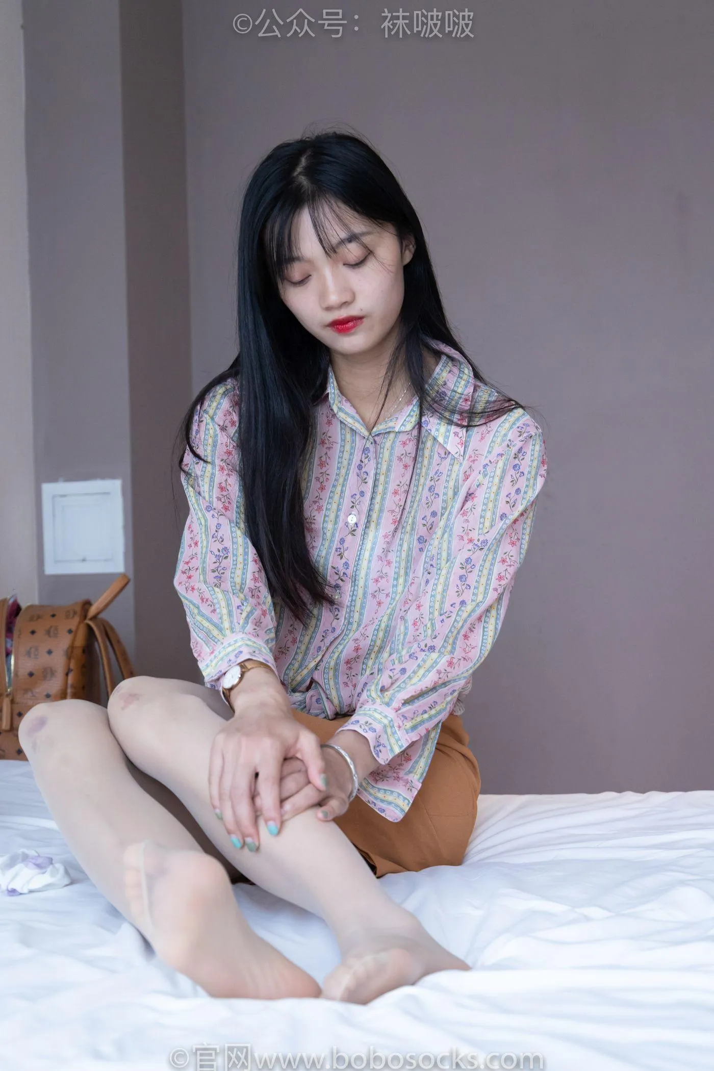 [BoBoSocks袜啵啵]NO.008 涵涵-帆布鞋、白色短棉袜、肉丝 [139P]插图6